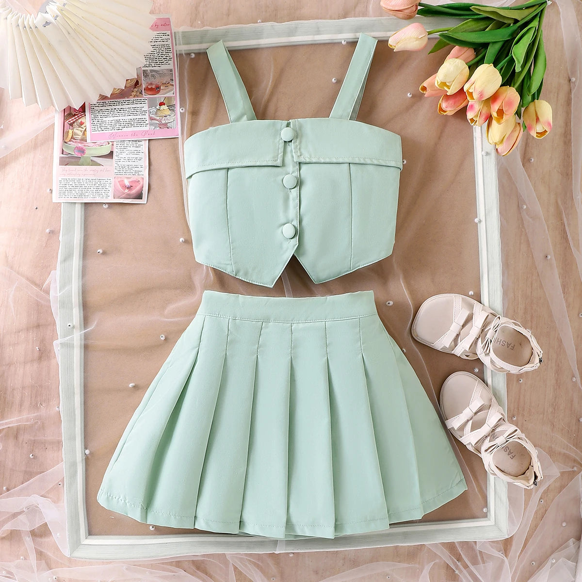 2PCS  Summer New Style Girls 2-7 Years Old Sweet And Comfortable Suspender Top + Pleated Skirt