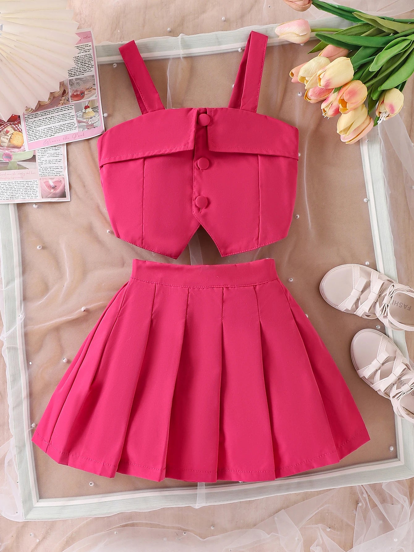 2PCS  Summer New Style Girls 2-7 Years Old Sweet And Comfortable Suspender Top + Pleated Skirt