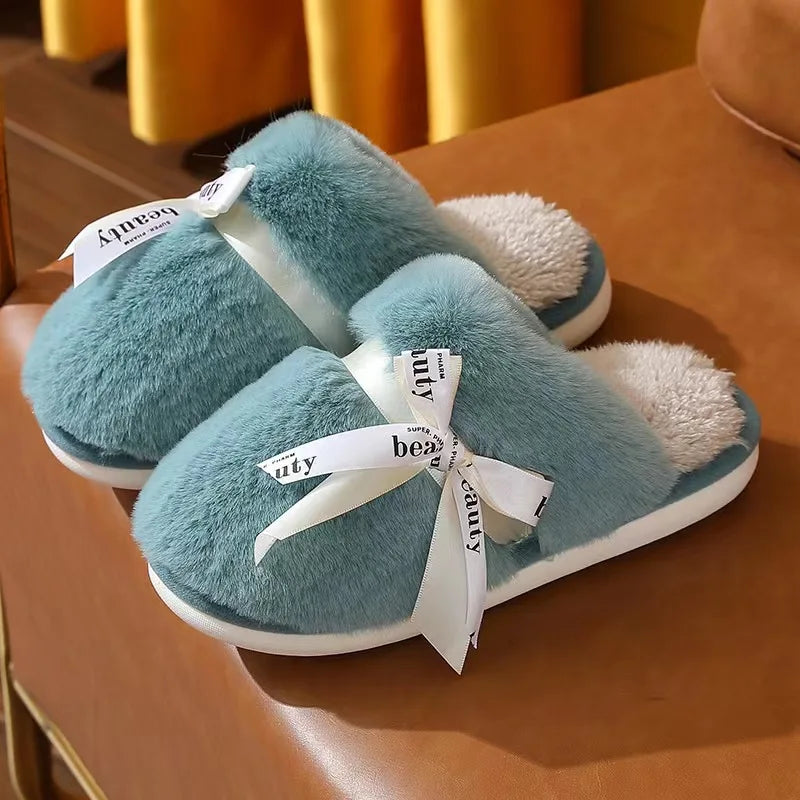 Winter Home Slippers for Couples Warm Plush Neutral Cartoon Cow Indoor Anti Slip Comfortable Cotton Slippers for Men and Women