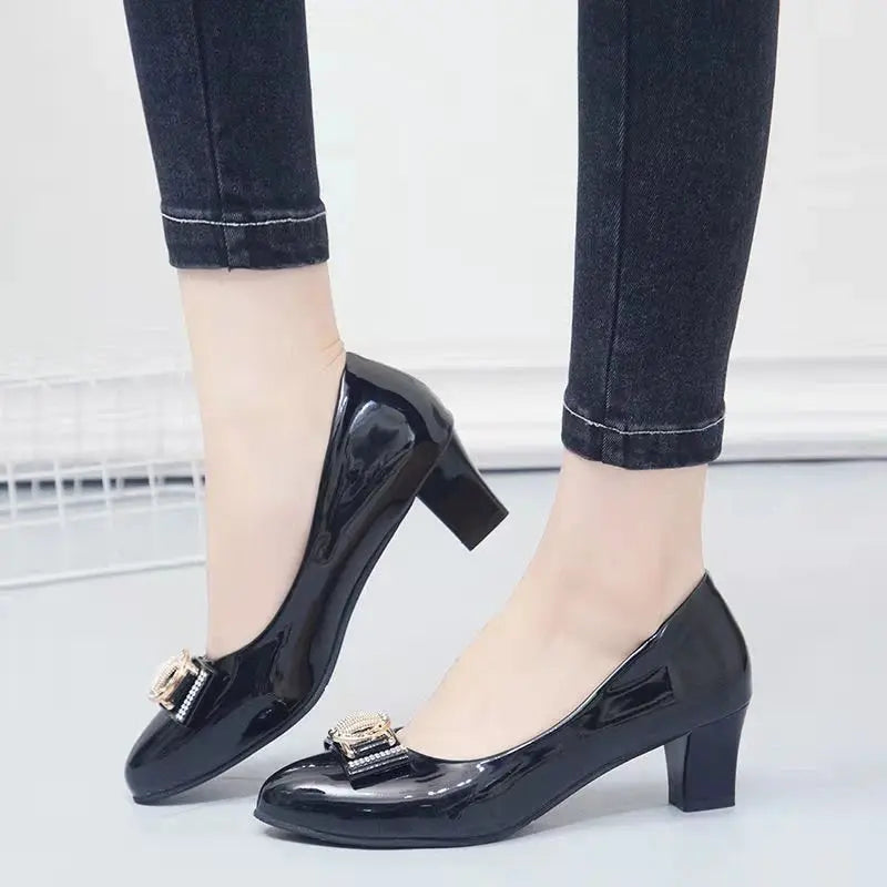 Confident & Stylish Patent Leather Pumps Ladies Shoes Lizbert